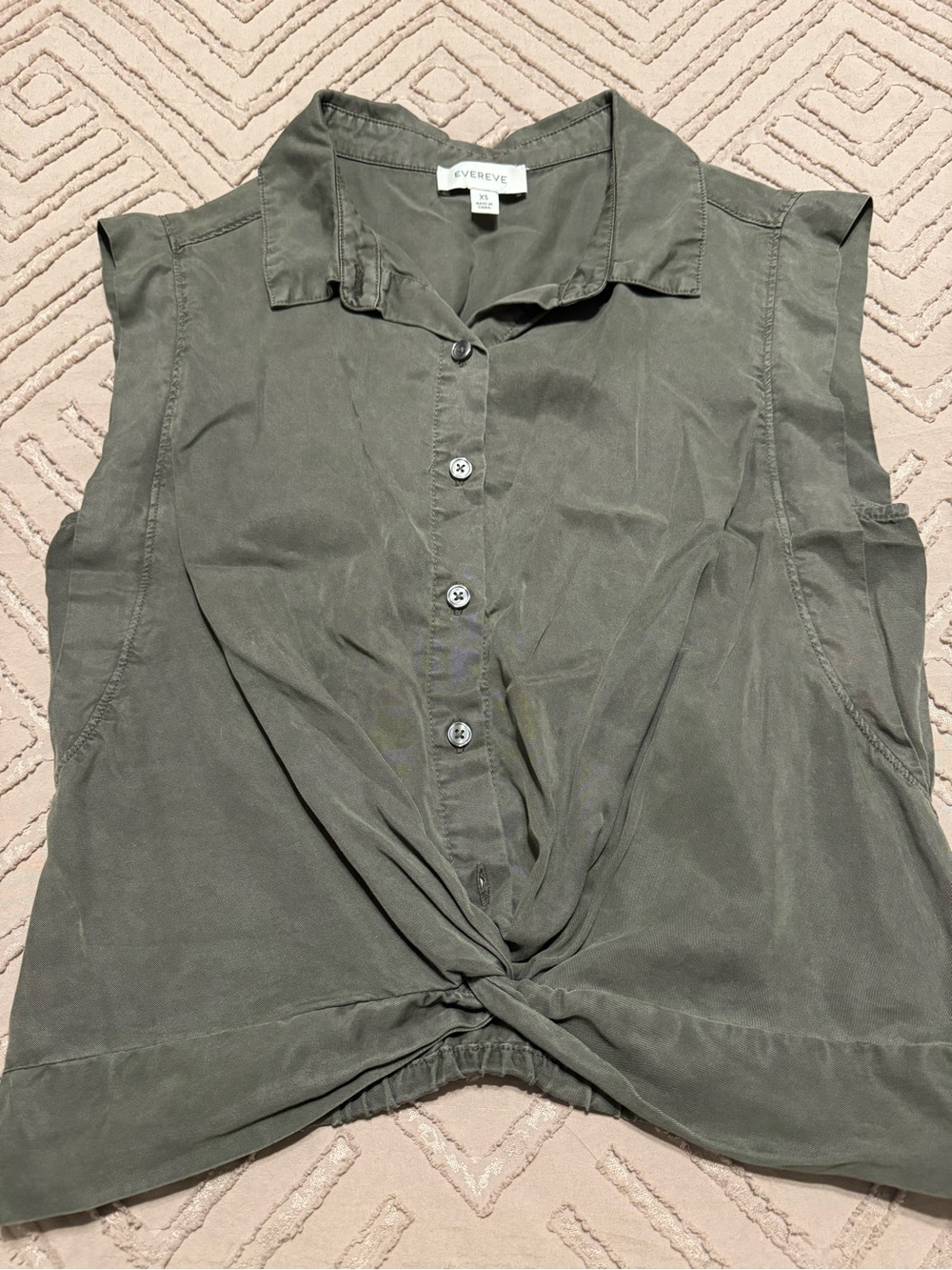 Evereve Olive Sleeveless Button-Front Tie Hem Shirt